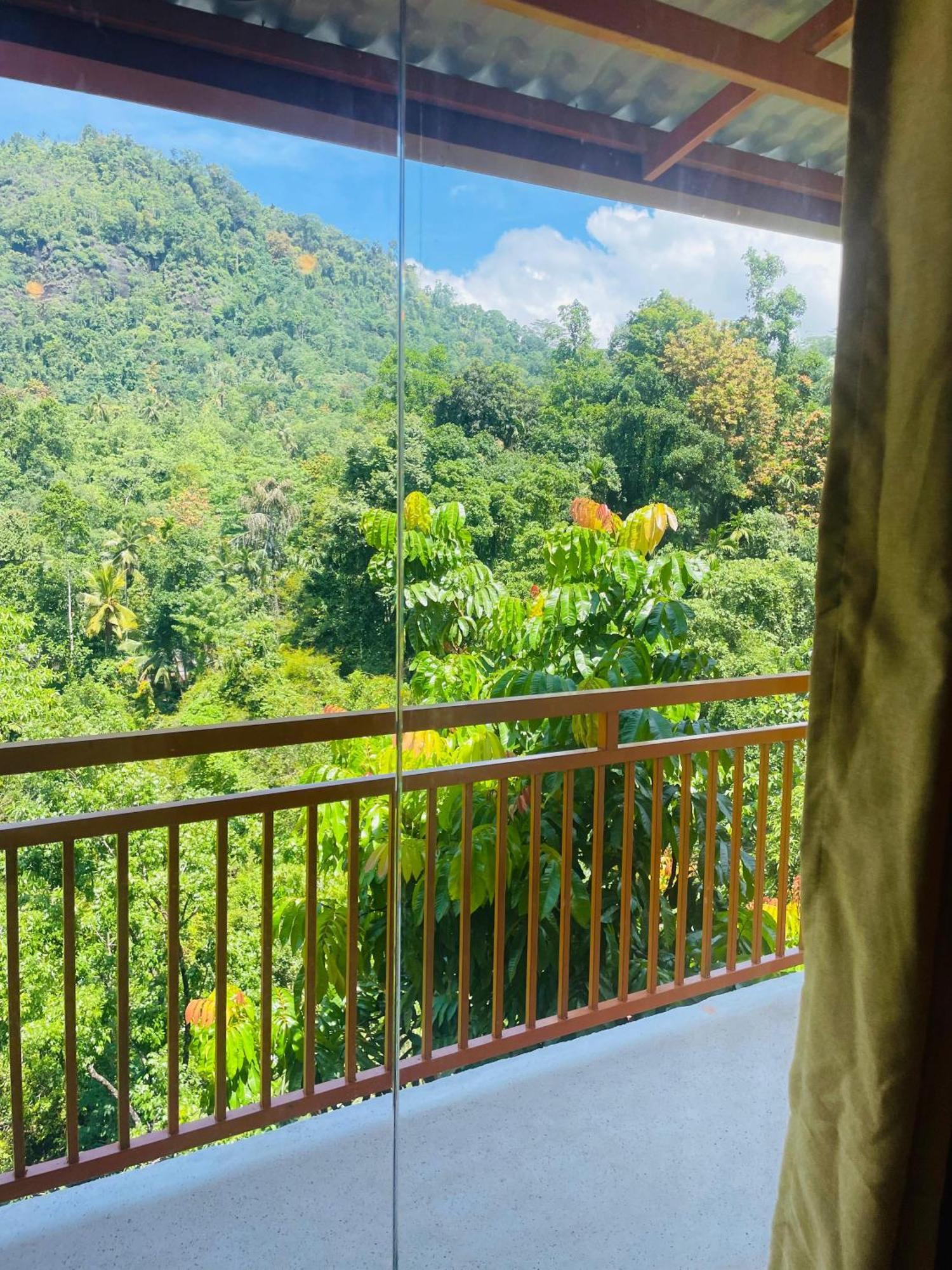 White Villa Kitulgala Luaran gambar